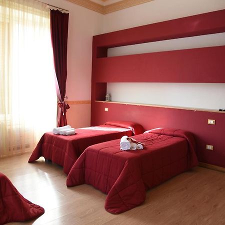 B&B The Queens Foggia Exterior photo