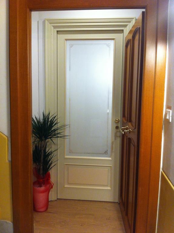 B&B The Queens Foggia Exterior photo